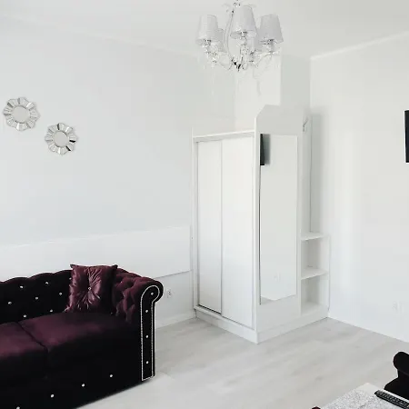 Solar Nocleg ze śniadaniem 3*