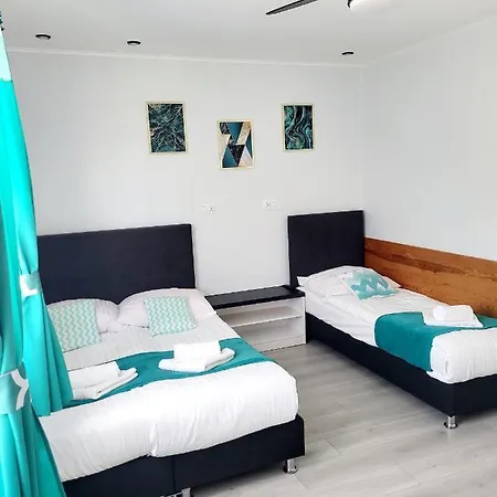 Nocleg ze śniadaniem Solar Karwia