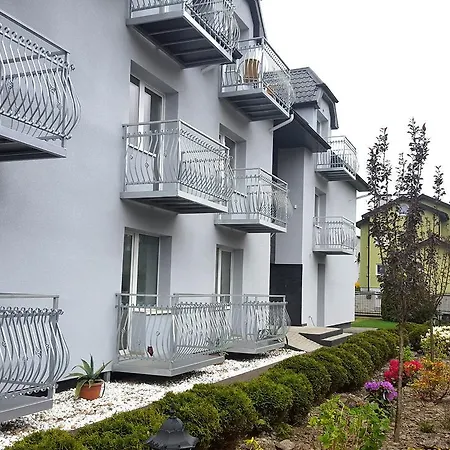 Solar Nocleg ze śniadaniem 3*